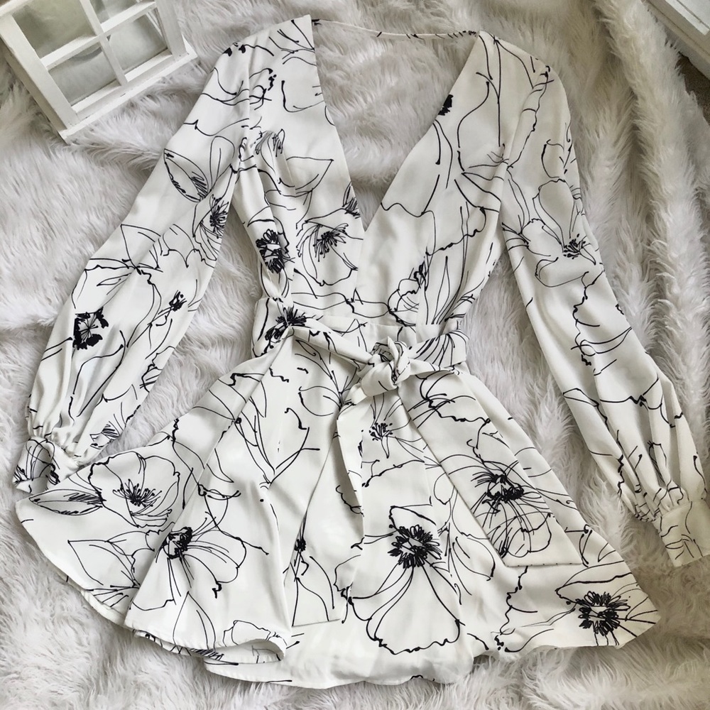 Keepsake flowy dress